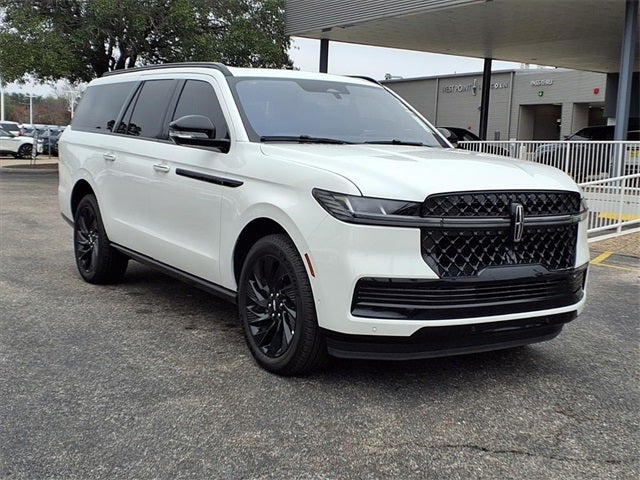2025 Lincoln Navigator L Reserve