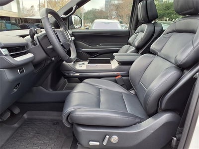 2025 Lincoln Navigator L Reserve