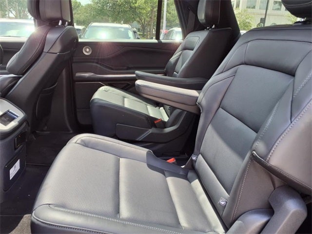 2025 Lincoln Navigator L Reserve