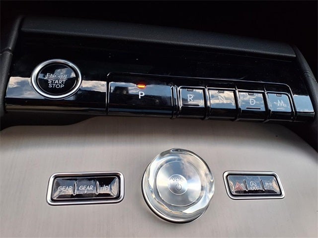 2025 Lincoln Navigator L Reserve