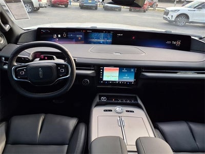 2025 Lincoln Navigator L Reserve