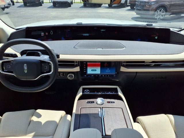 2027 Lincoln Navigator L Reserve