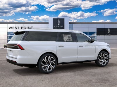 2027 Lincoln Navigator L Reserve