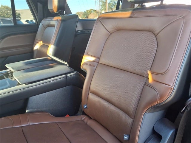 2023 Lincoln Navigator L L Reserve