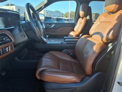 2023 Lincoln Navigator L L Reserve