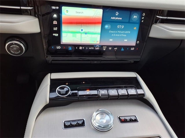 2025 Lincoln Navigator L Reserve