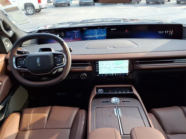 2025 Lincoln Navigator L Reserve