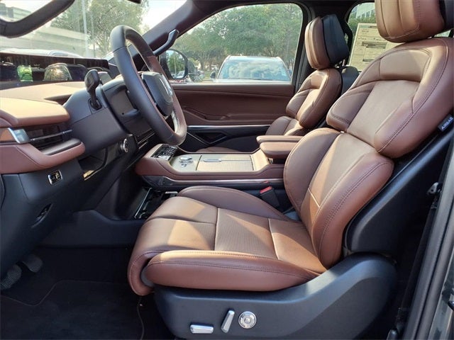 2025 Lincoln Navigator L Reserve