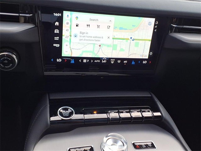 2025 Lincoln Navigator L Reserve