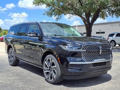 2027 Lincoln Navigator L Reserve