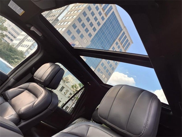 2025 Lincoln Navigator L Reserve