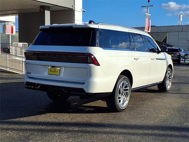 2025 Lincoln Navigator L Reserve