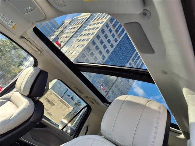 2025 Lincoln Navigator L Reserve