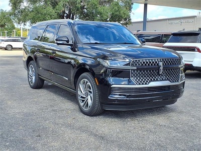 2025 Lincoln Navigator L Reserve