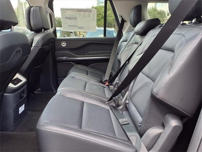 2025 Lincoln Navigator L Reserve