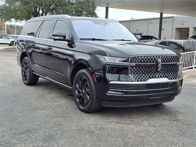 2025 Lincoln Navigator L Reserve