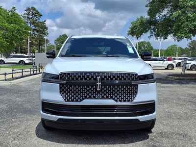 2026 Lincoln Navigator L Reserve