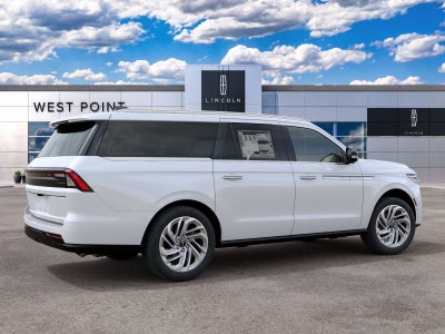 2027 Lincoln Navigator L Reserve