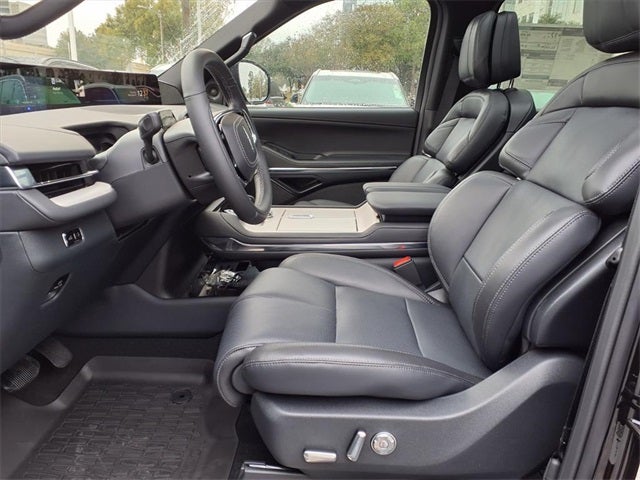 2025 Lincoln Navigator L Reserve