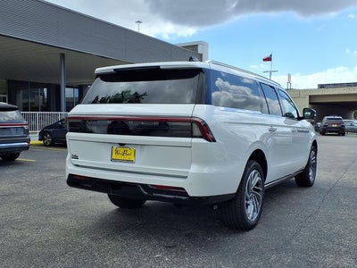 2026 Lincoln Navigator L Reserve