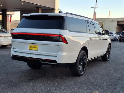2025 Lincoln Navigator L Reserve