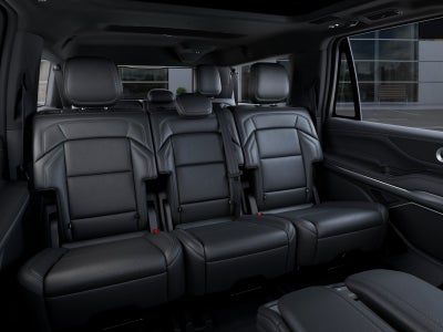 2027 Lincoln Navigator L Reserve