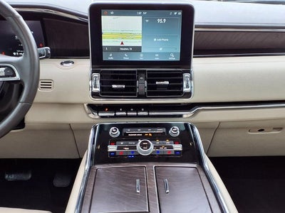 2021 Lincoln Navigator L Reserve