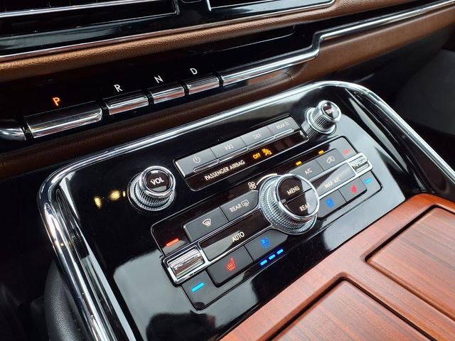 2022 Lincoln Navigator L Reserve