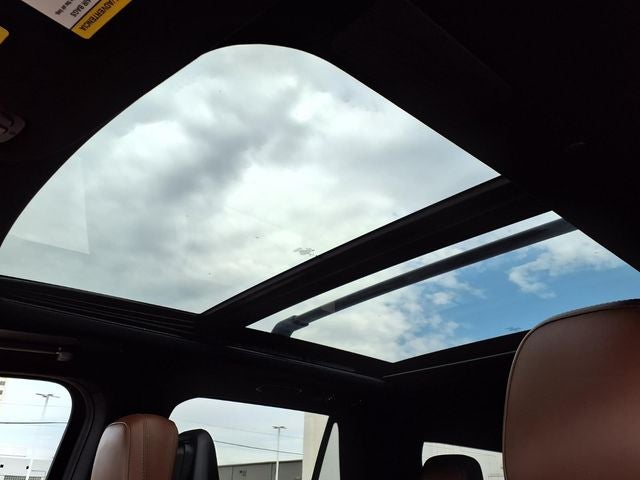 2022 Lincoln Navigator L Reserve