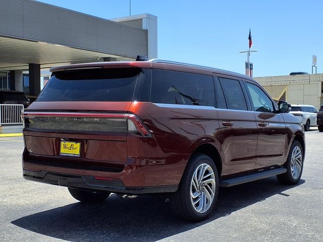 2027 Lincoln Navigator L Premiere