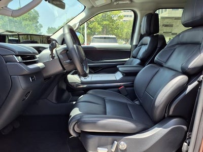 2027 Lincoln Navigator L Premiere