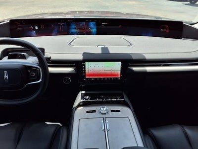 2027 Lincoln Navigator L Premiere