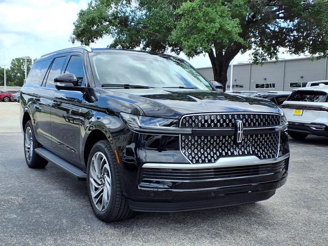 2026 Lincoln Navigator L Premiere