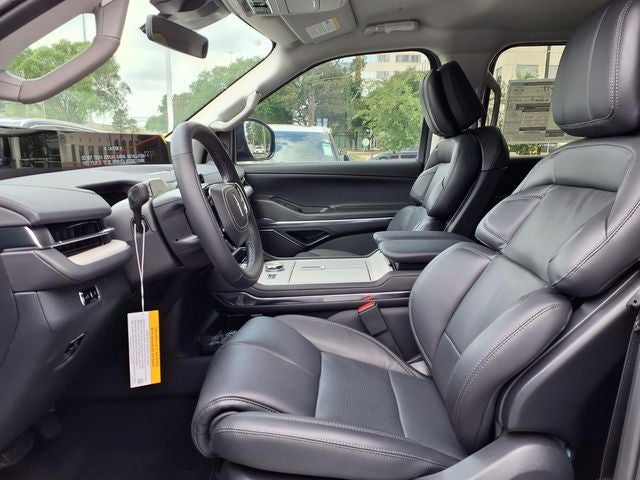 2026 Lincoln Navigator L Premiere