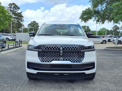 2026 Lincoln Navigator L Premiere