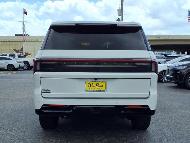 2026 Lincoln Navigator L Premiere