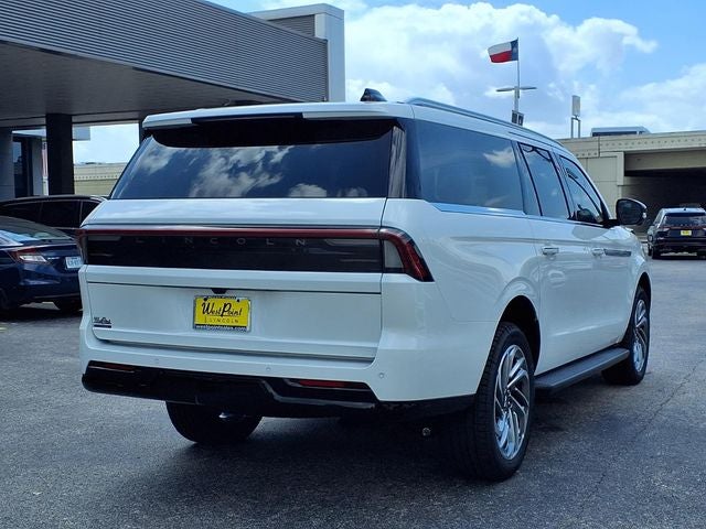 2026 Lincoln Navigator L Premiere