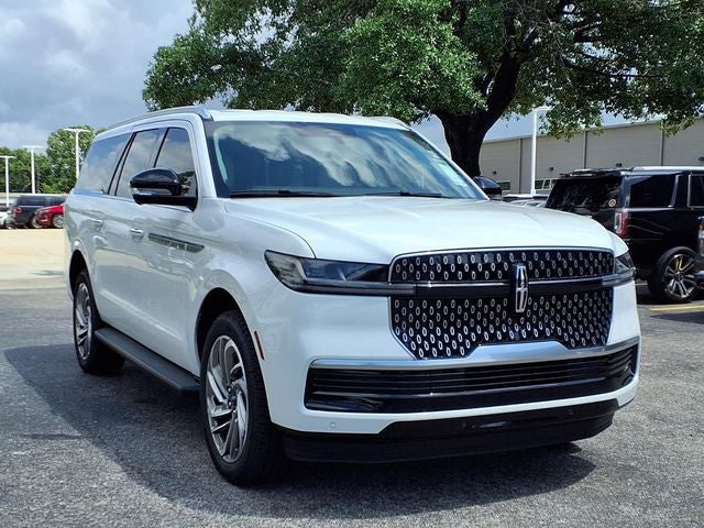 2026 Lincoln Navigator L Premiere