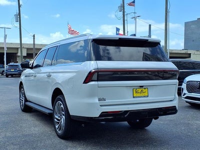2026 Lincoln Navigator L Premiere