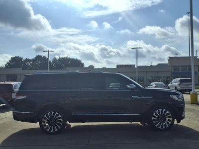 2023 Lincoln Navigator L Black Label