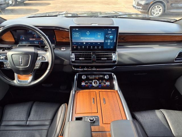2023 Lincoln Navigator L Black Label