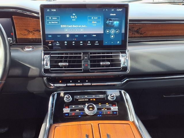 2023 Lincoln Navigator L Black Label
