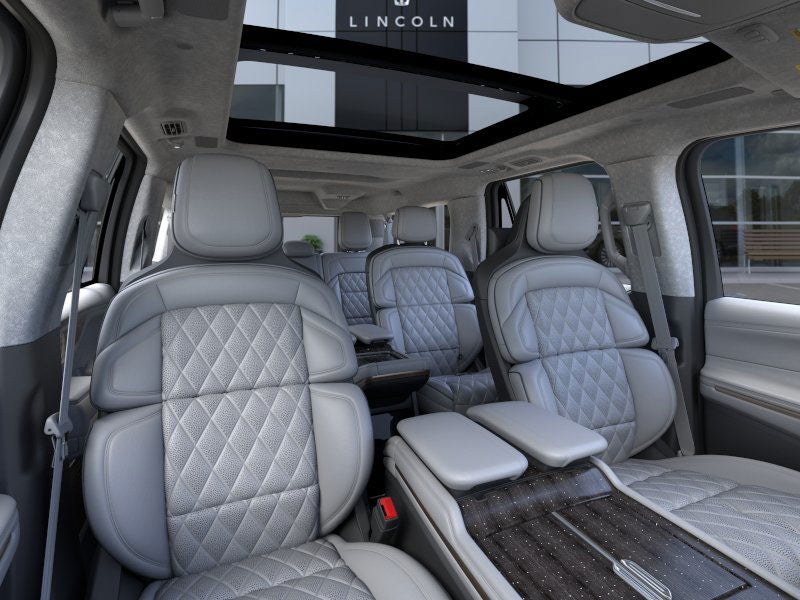 2025 Lincoln Navigator L Black Label