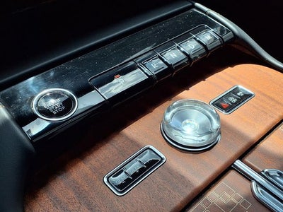 2027 Lincoln Navigator L Black Label
