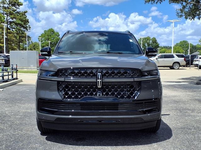 2027 Lincoln Navigator L Black Label