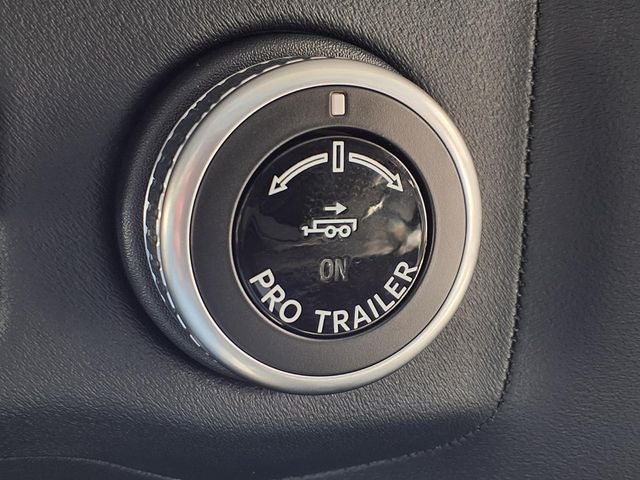 2027 Lincoln Navigator L Black Label