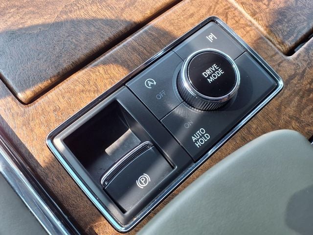 2024 Lincoln Navigator L Black Label