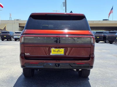 2027 Lincoln Navigator L Premiere