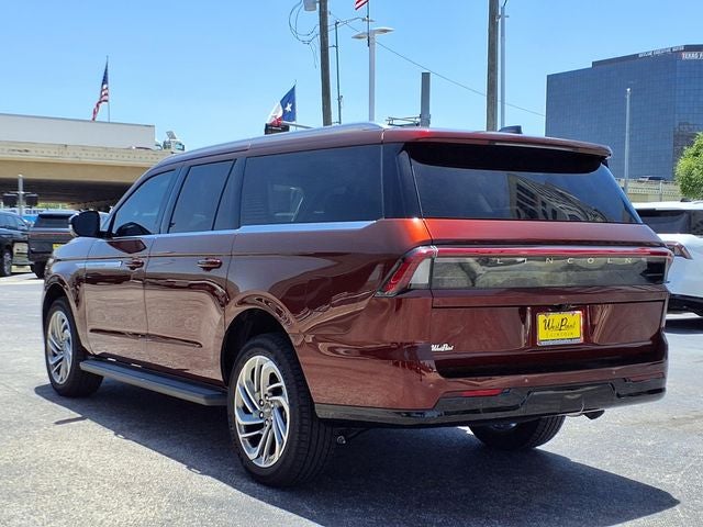 2027 Lincoln Navigator L Premiere