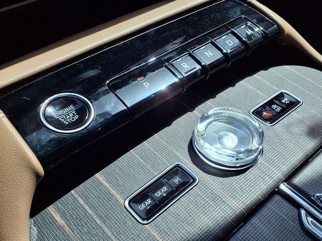 2027 Lincoln Navigator L Black Label